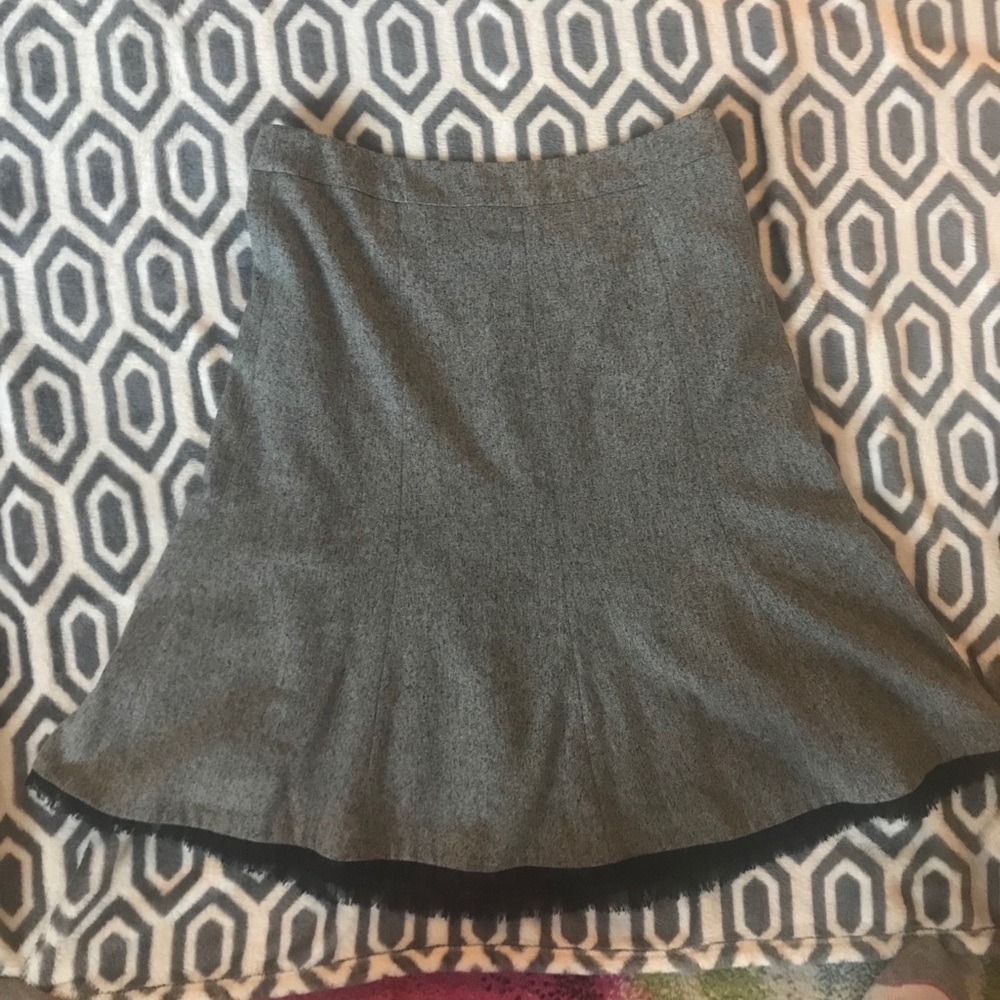 WHBM Gray Tweed Skirt w/ Black raw hem detail